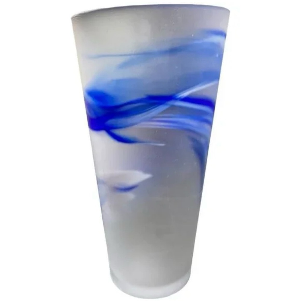 Handblown Frosted Blue Swirl stunning glass vase - Picture 3 of 5